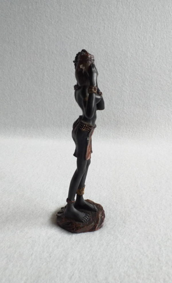 Figurine femme africaine imitation bronze