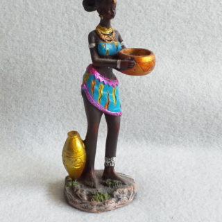 Figurine femme africaine et sa calebasse