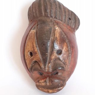 Masque Punu de la province de la Ngounié au Gabon