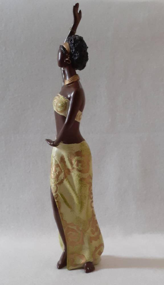 Statuette de femme africaine qui danse